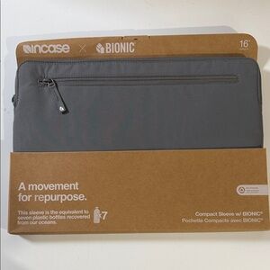 Incase Charcoal Laptop Sleeve with Zipper